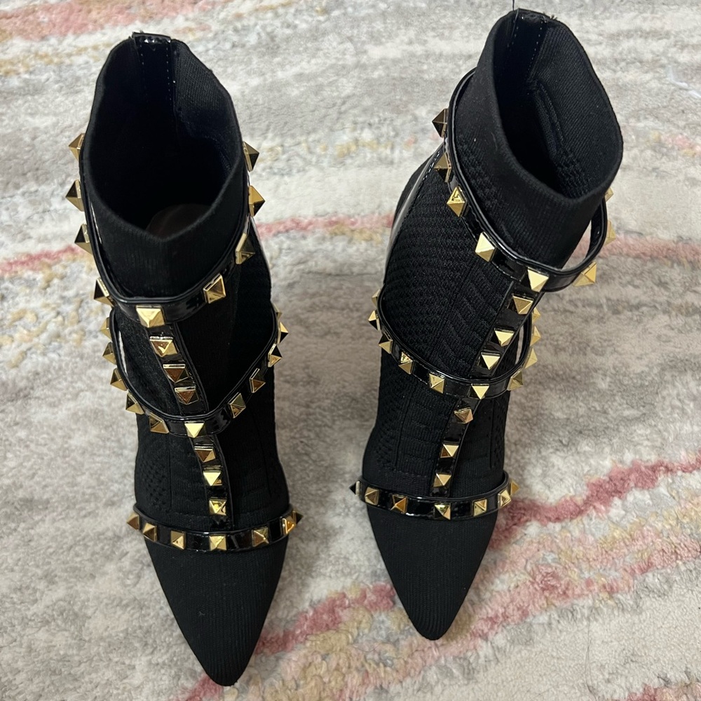Catherine Malandrino Black Studded Heels - Picture 3 of 3